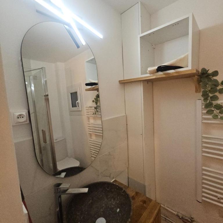 Studio moderne, calme, climatisé - Apartment mit 1 Schlafzimmer - 7