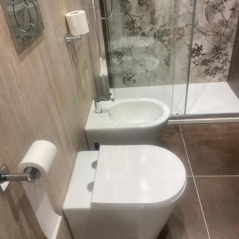 Stazione Tiburtina Roma - Camera Tripla con Bagno Privato - 15