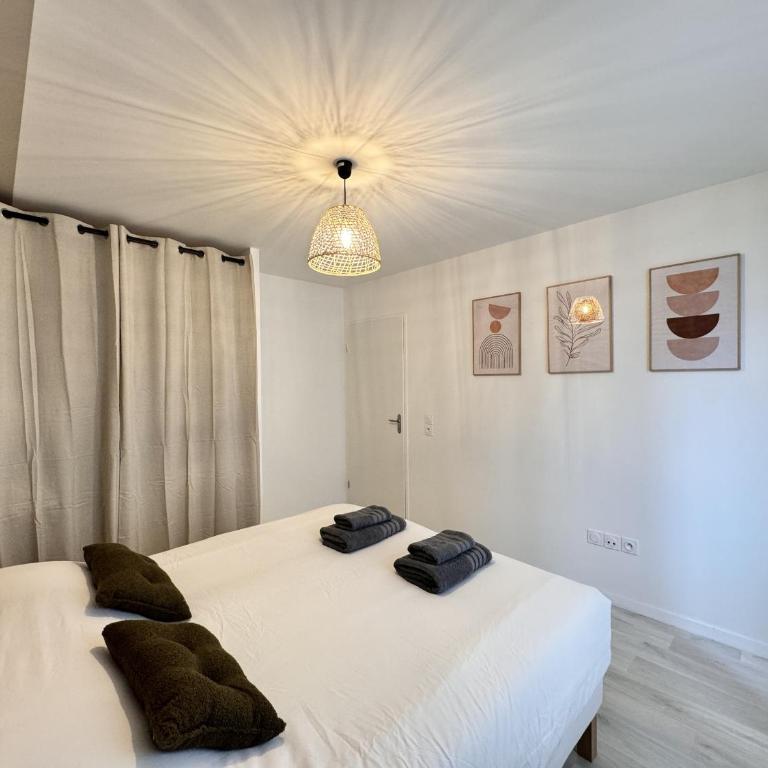 L'Azur - Parking - Balcon - Circuit 24h - 4 pers - Apartment with Balcony - 14
