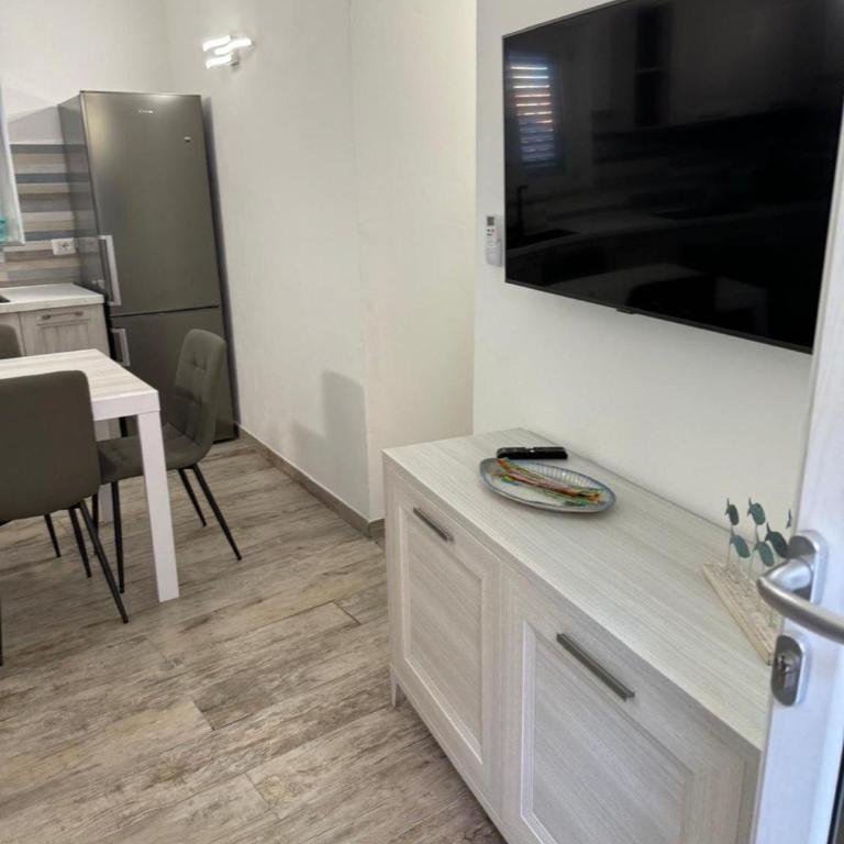 casa Palau - Two-Bedroom Apartment - 2