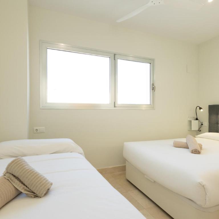Tentudia Charming Apartments with Private Roof-Top or Patio in San Bernardo By OCityzen - Three-Bedroom Apartment with Private Rooftop - Second Floor - 35