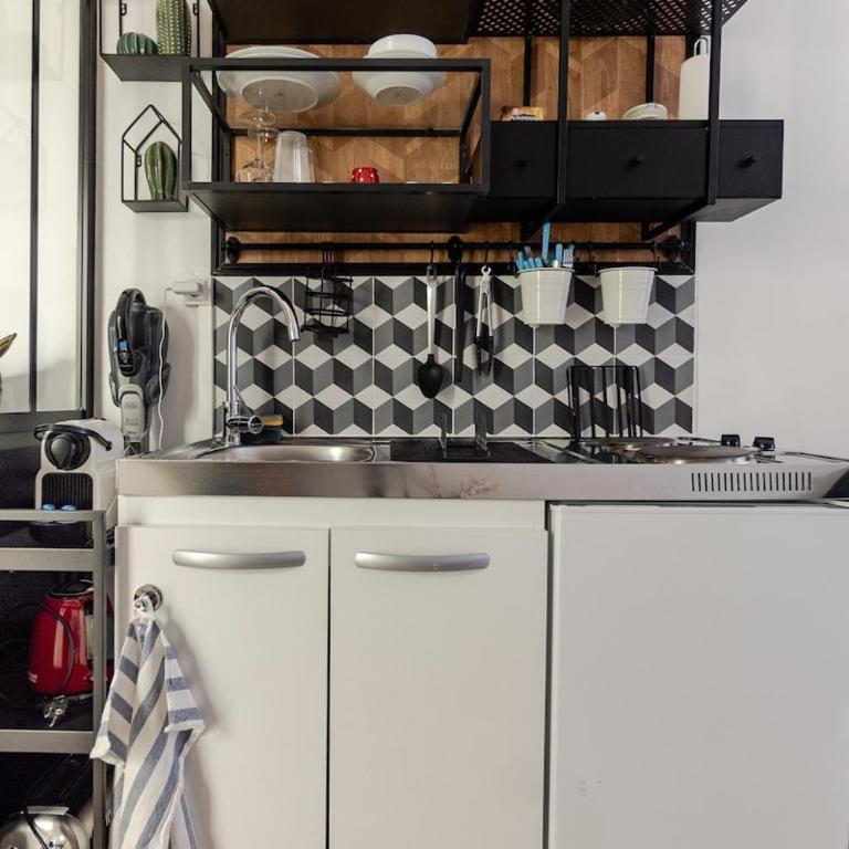 Studio Paris - Métro 7 Cadet - Quartier Faubourg-Montmartre - Apartamento de 1 dormitorio - 14