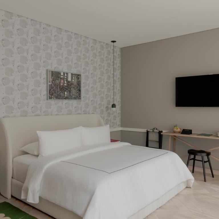 Casona Roma Norte - Habitación con cama extragrande y balcón - 3