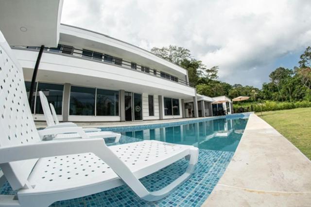 Hermosa finca en Nocaima Cundinamarca - Casa de 4 dormitorios - 10