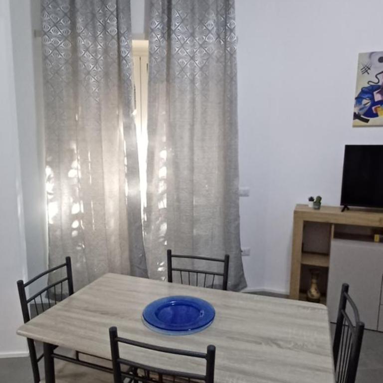 Alloggio Turistico A casa di Anna - Appartamento con 2 Camere da Letto e Vista Giardino - 12