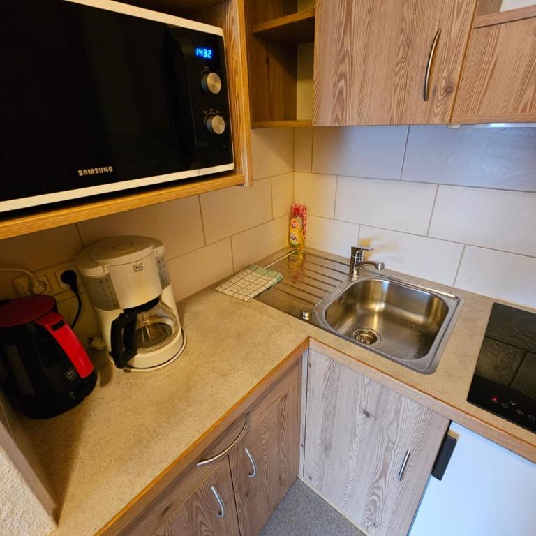 Pension Appartement Ambrosi - Apartment mit 2 Schlafzimmern und Balkon - 4