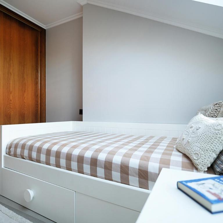 GALIHOST - Apartamento con terraza en Vilagarcía de Arousa - Apartamento de 3 dormitorios - 23