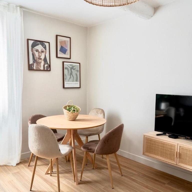 Casa Del Mar, en plein centre ville! - Apartment mit 1 Schlafzimmer - 26