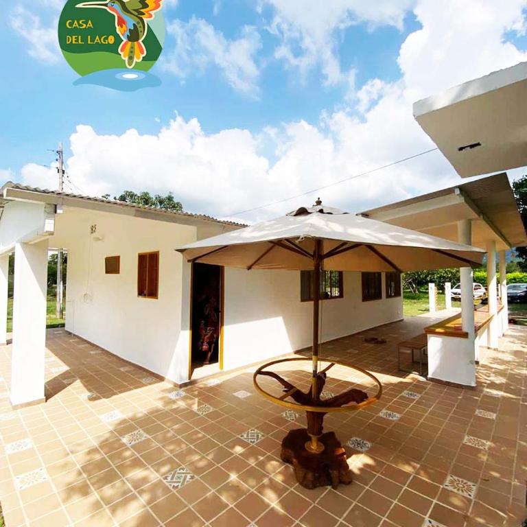 Casa del Lago Campestre - Three-Bedroom Home - 4