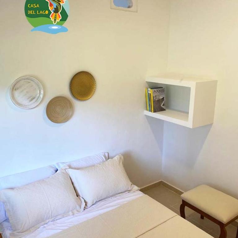Casa del Lago Campestre - Three-Bedroom Home - 12