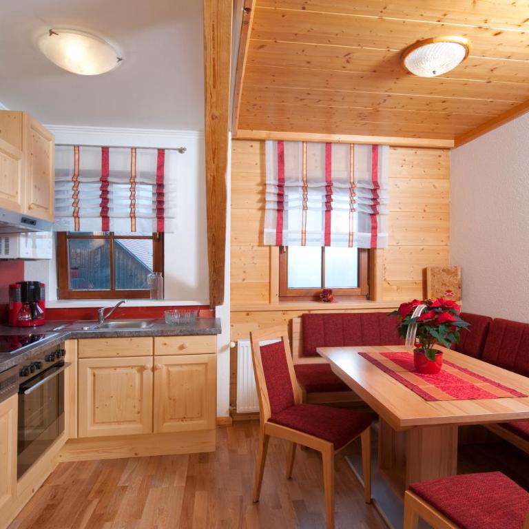 Ferienwohnung am Oberrainerhof - Comfort Apartment mit 2 Schlafzimmern - 2. Etage - 2