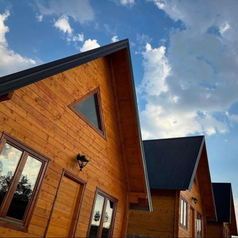 Vista Wood - One-Bedroom House - 1