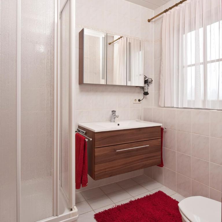 Ferienwohnung am Oberrainerhof - Comfort Apartment mit 2 Schlafzimmern - 2. Etage - 3