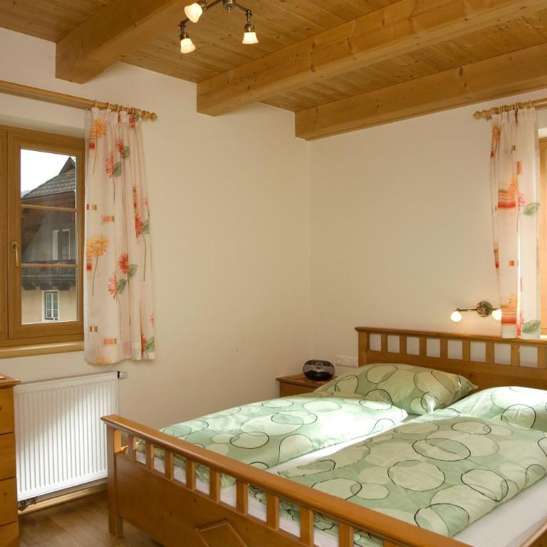 Ferienwohnung am Oberrainerhof - Comfort Apartment mit 2 Schlafzimmern - Nebengebäude - 1. Etage - 2