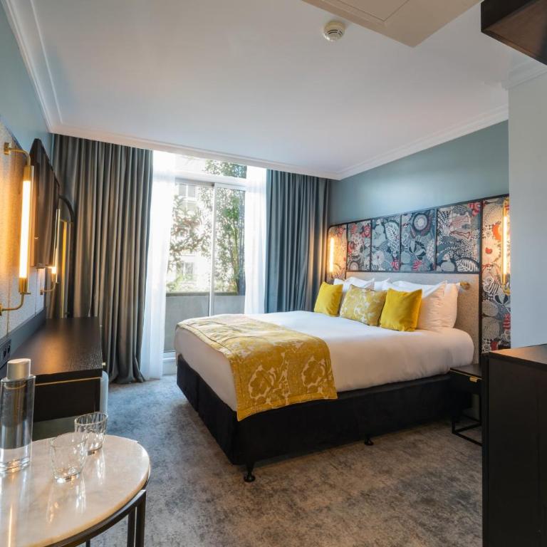 voco Paris Montparnasse by IHG - Chambre Lit Queen-Size Standard avec Balcon - 5