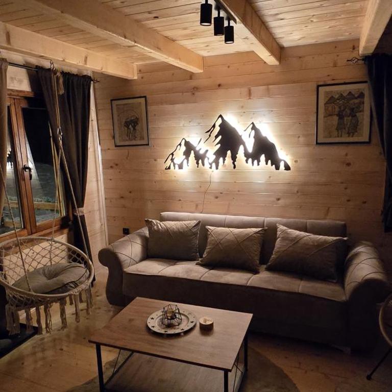 Vista Wood - One-Bedroom House - 2