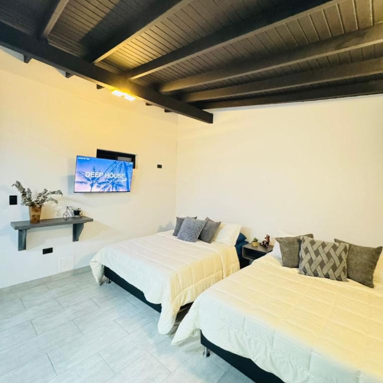 Mi Medellin Hotel Sede Laureles - Habitación cuádruple - 4