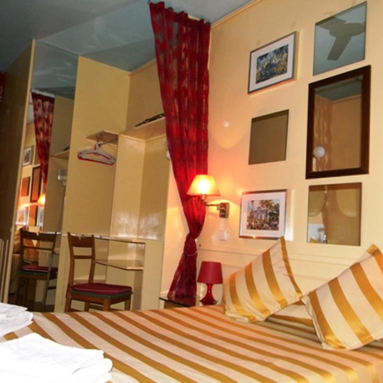 Hostal La Fontana - Double Room - 23