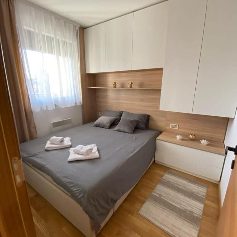 SNEŽA - Apartman sa 2 Spavaće Sobe - 1