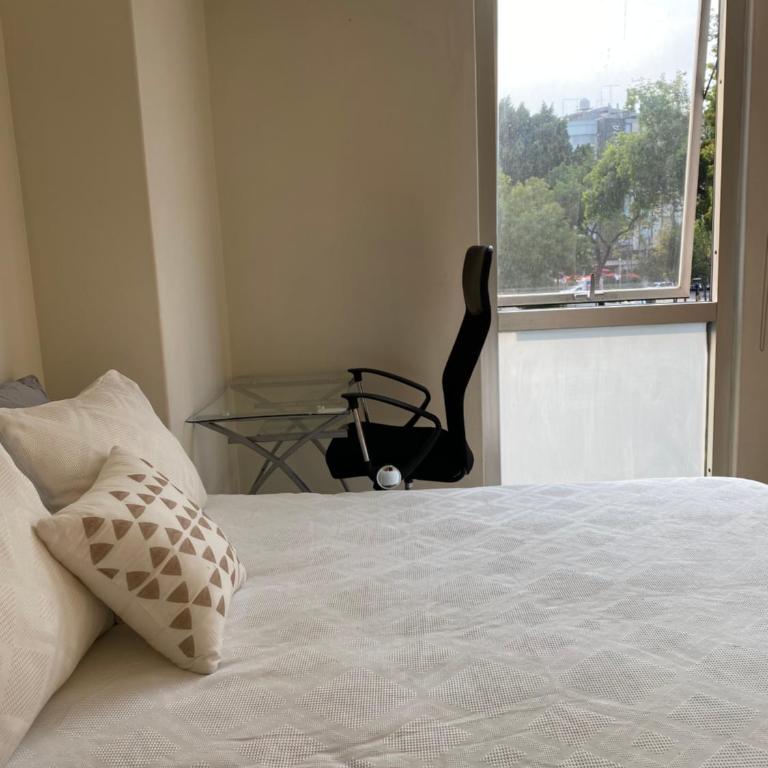 B104 - 1BR - 1BTh - One-Bedroom Apartment - 5