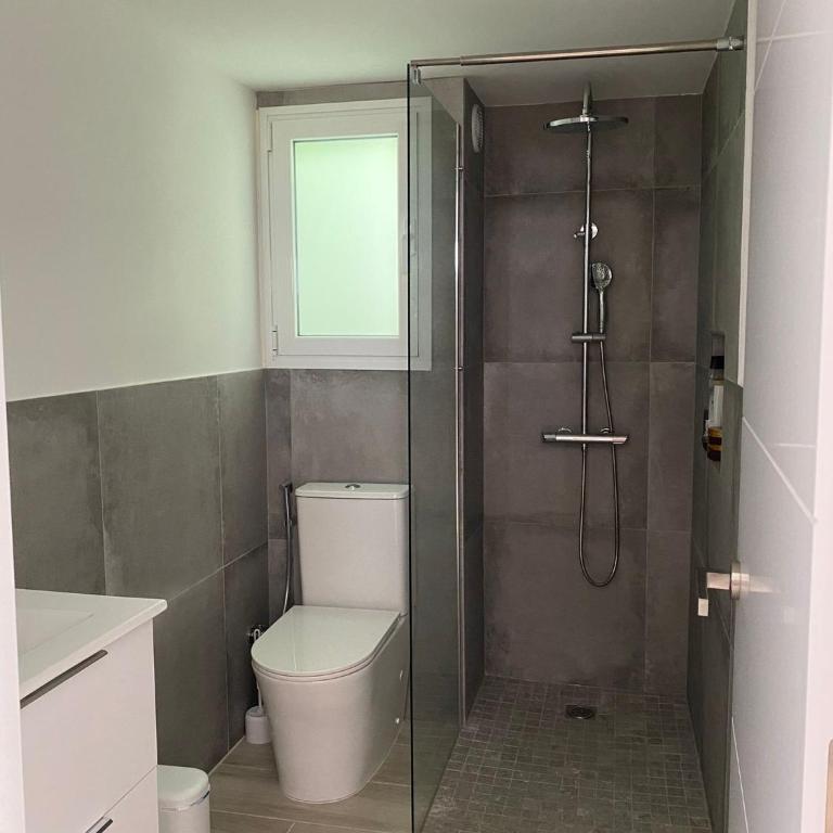 Bungalow con entrada privada y gran terraza soleada - ALHU - Casa con 1 dormitorio - 18