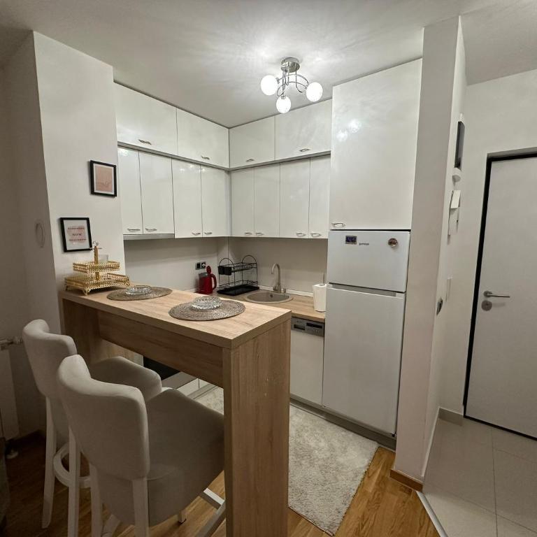 Prestige Apartman Bulevar - One-Bedroom Apartment - 4