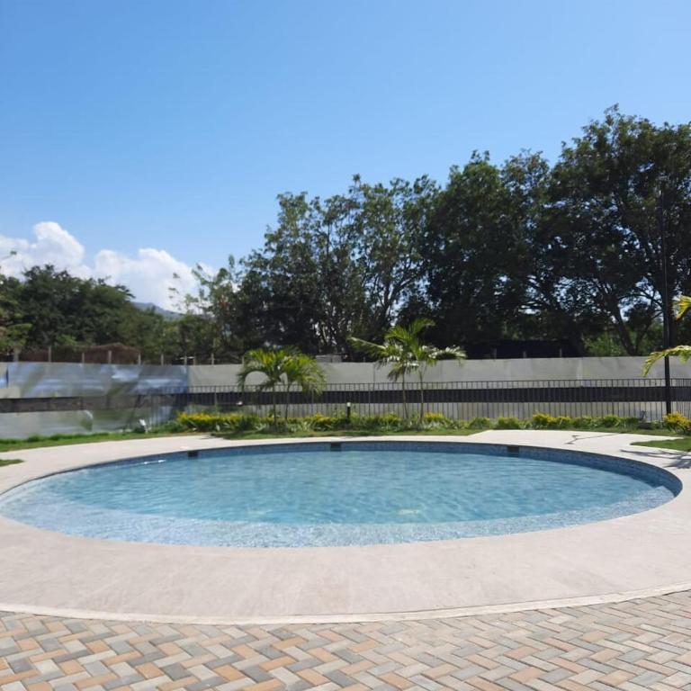 Acogedor Apartamento en Bello Horizonte - Three-Bedroom Apartment - 19