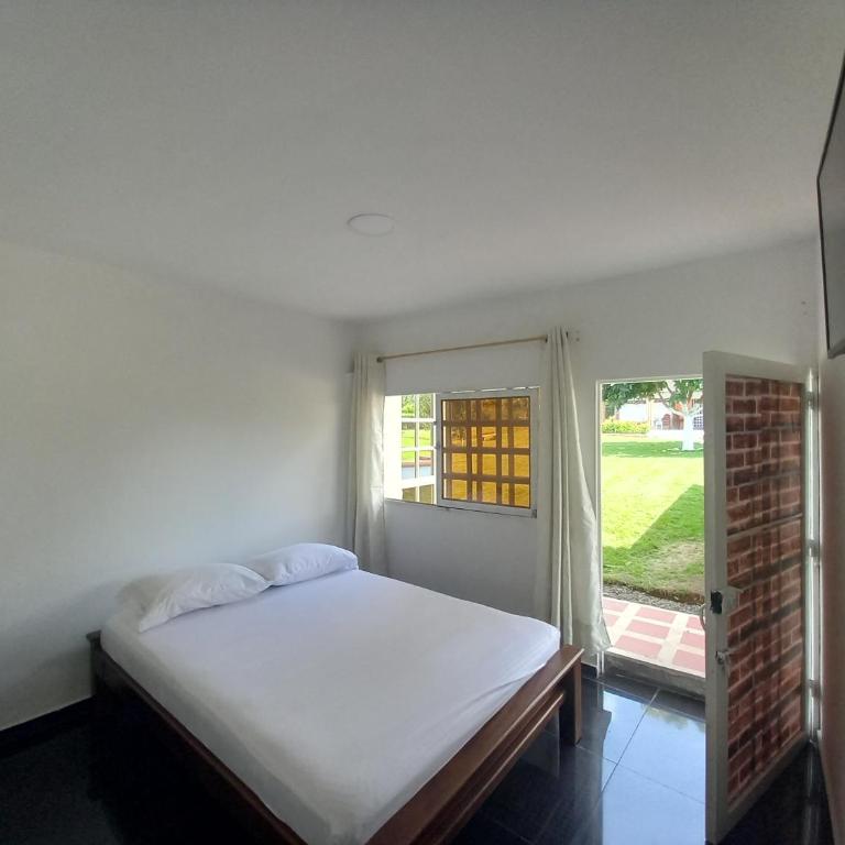 Alojamiento Sol de Maíz - Habitación Doble con baño privado - 8