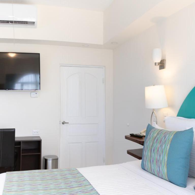 The Westmarine Waterfront Hotel - Suite Master - 18