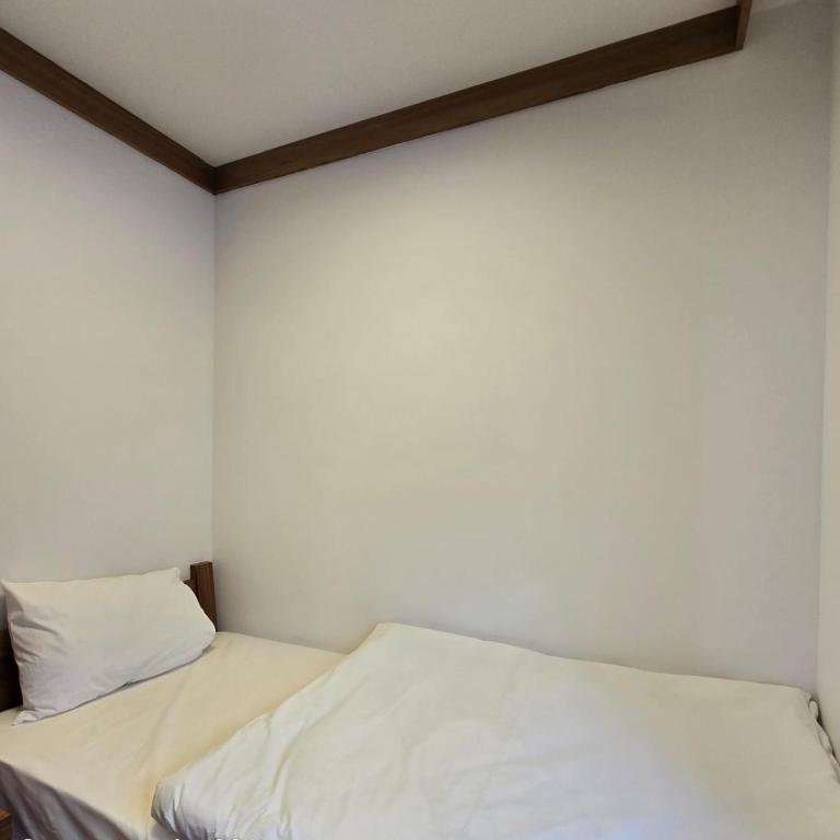 Aparthotel JAHORINA A123 VUCKO - Four-Bedroom Apartment - 7