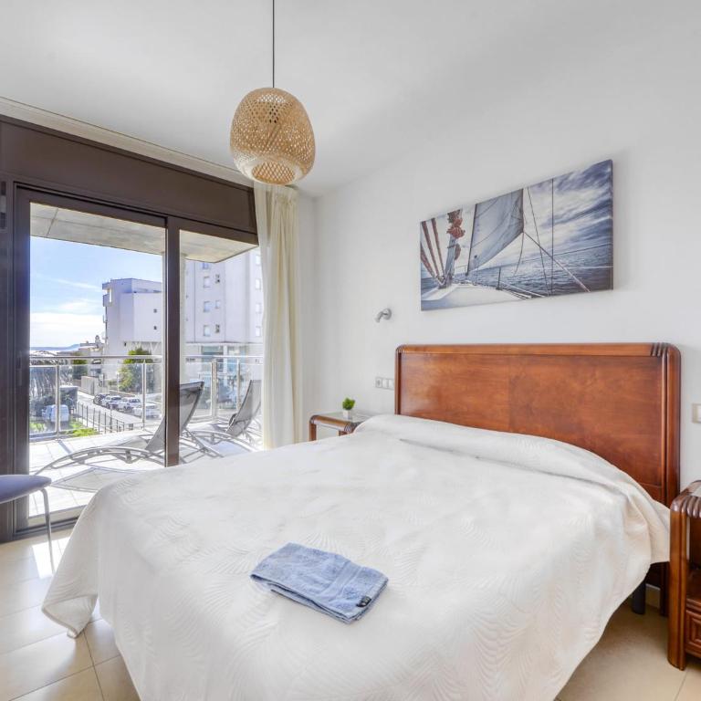 Bright apartment in nature - Two-Bedroom Apartment - 10