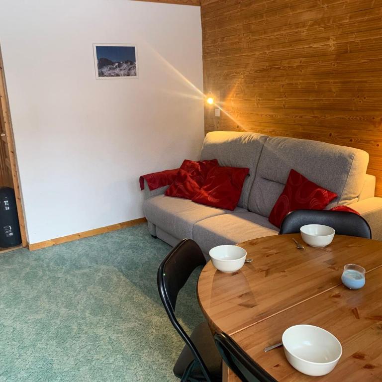 Studio ski aux pieds Méribel Altiport, balcon, jusqu'à 4 pers. - FR-1-411-974 - Estudio - 7