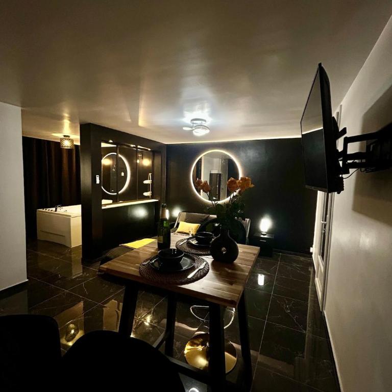 Appartement Toulon Jacuzzi Terrasse - Apartamento - Planta baja - 12