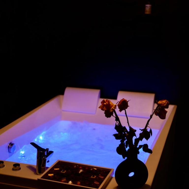 Appartement Toulon Jacuzzi Terrasse - Apartamento - Planta baja - 3