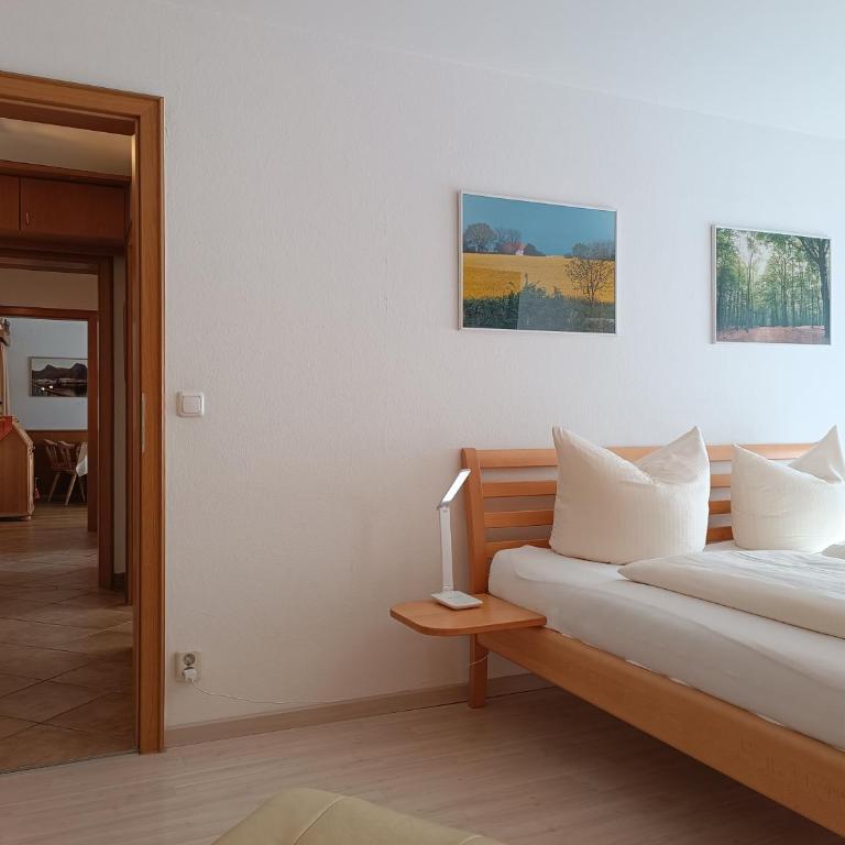 4-Raum FeWo Silberdistel - Hallenbad & Sauna - Apartment mit 3 Schlafzimmern - 1
