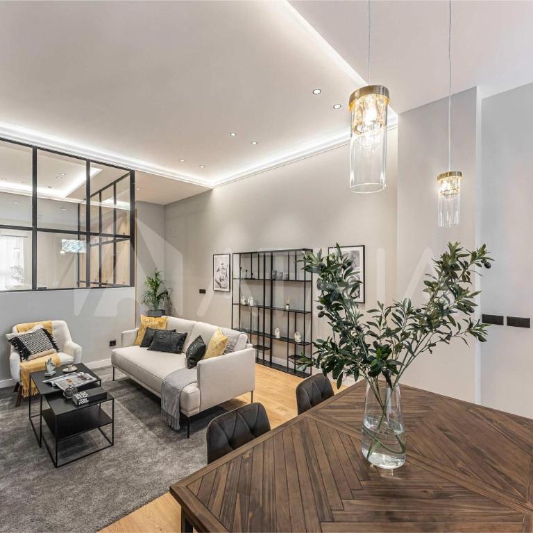 Designer Apartment 3 - Apartment - 1