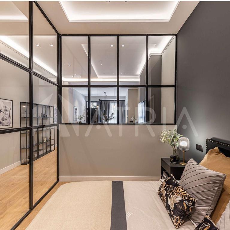 Designer Apartment 3 - Apartment - 5
