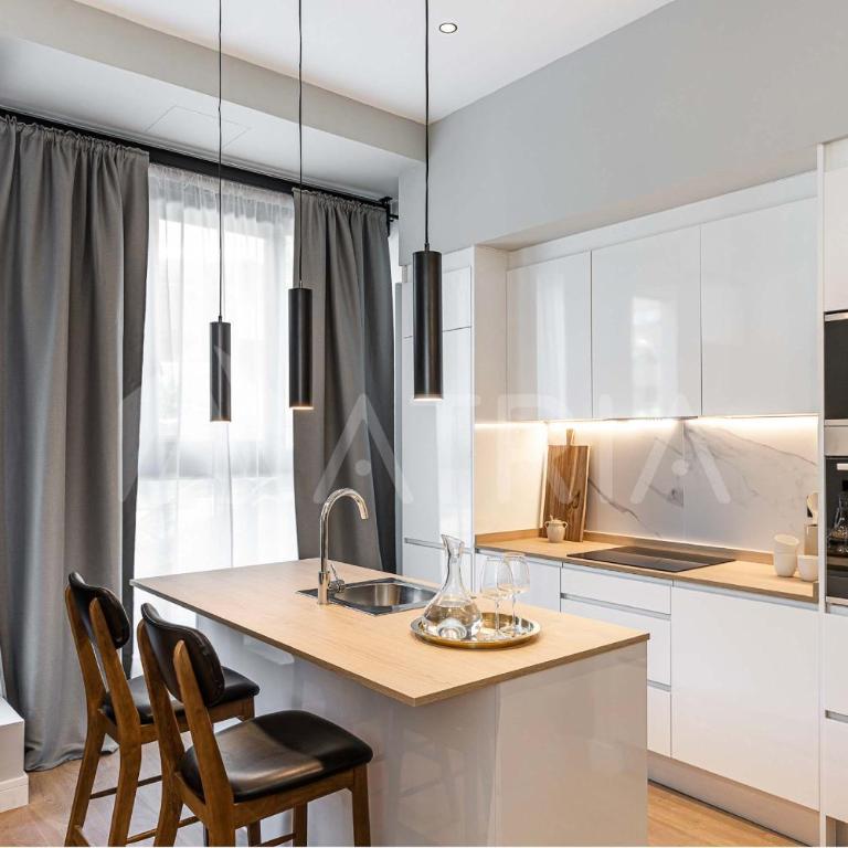 Designer Apartment 3 - Apartment - 6