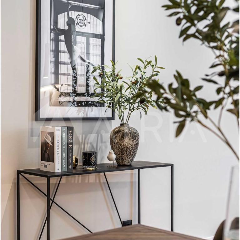 Designer Apartment 3 - Apartment - 24