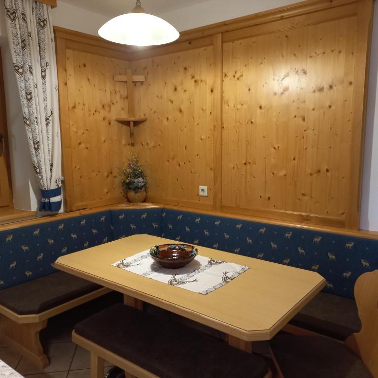 Ferienwohnung Brennerbauer - Apartment mit Blick auf die Berge - 14