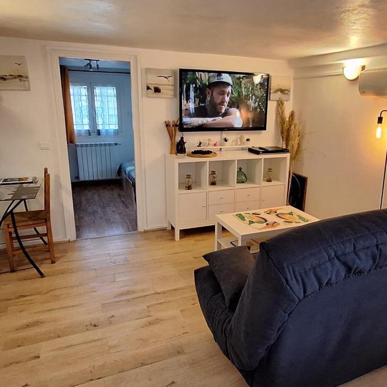 Superbe T2 avec jardin, piscine-enfant et parking - Apartamento - Planta baja - 7