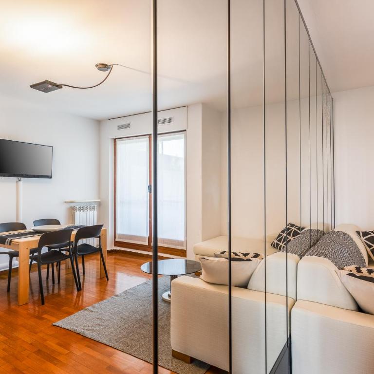 Quiet Home with Terrace - 20 min from Milan Duomo - Appartamento con 1 Camera da Letto - 7