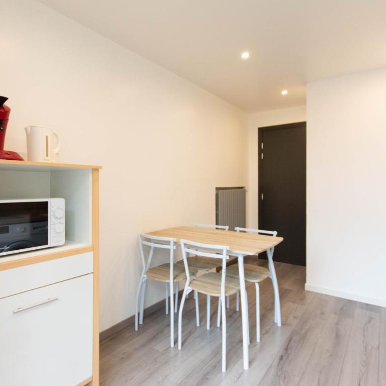 Appartement à la gare calme & reposant - One-Bedroom Apartment - 12