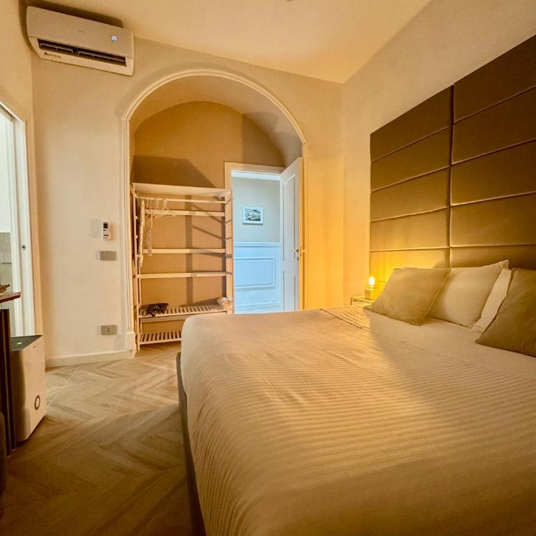 NapoliOn - Luxury Apartment - Appartamento con 2 Camere da Letto - 2