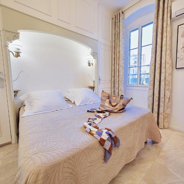 Le Magnolia - Chambre Double - Vue sur Jardin - 1