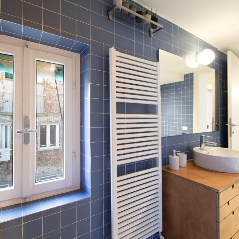 Casa Cortese in Center Town - Two-Bedroom Superior Apartment - 40