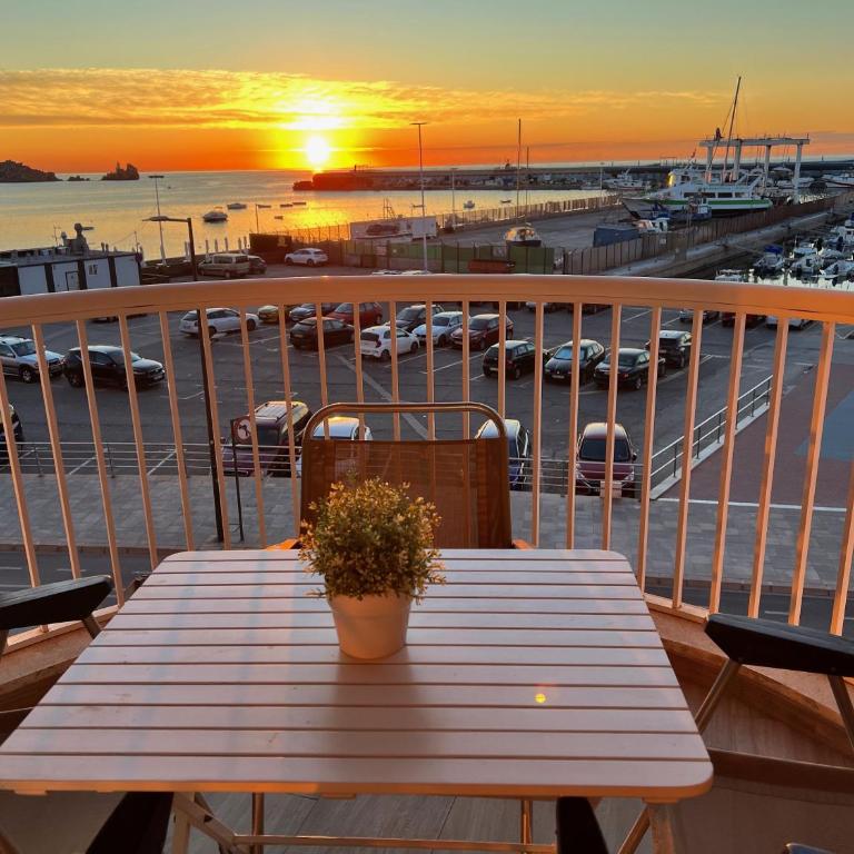 Villa Anita, primera linea de playa en la mejor zona de Águilas - Apartamento de 3 dormitorios - 1