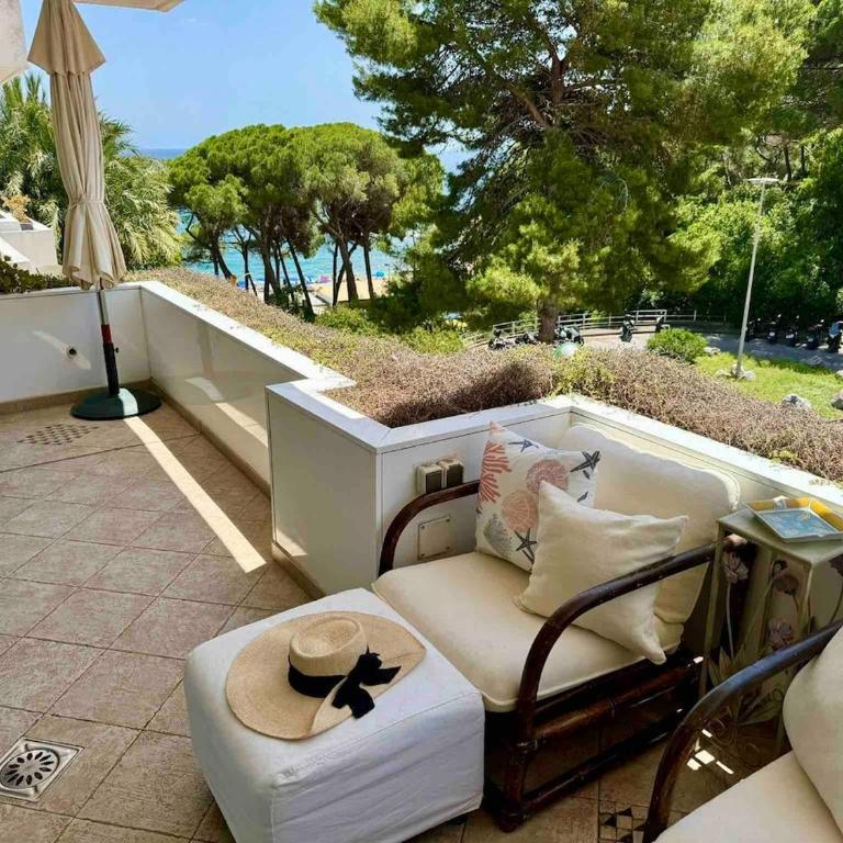 CALA BONA - Beachfront Apartment - Apartamento de 3 dormitorios - 1