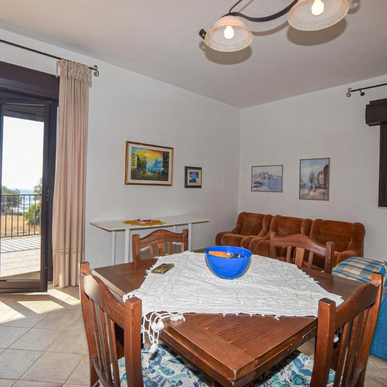 3 Bedroom Cozy Home In Marina Di Ragusa - Casa Vacanze con 3 Camere da Letto - 5