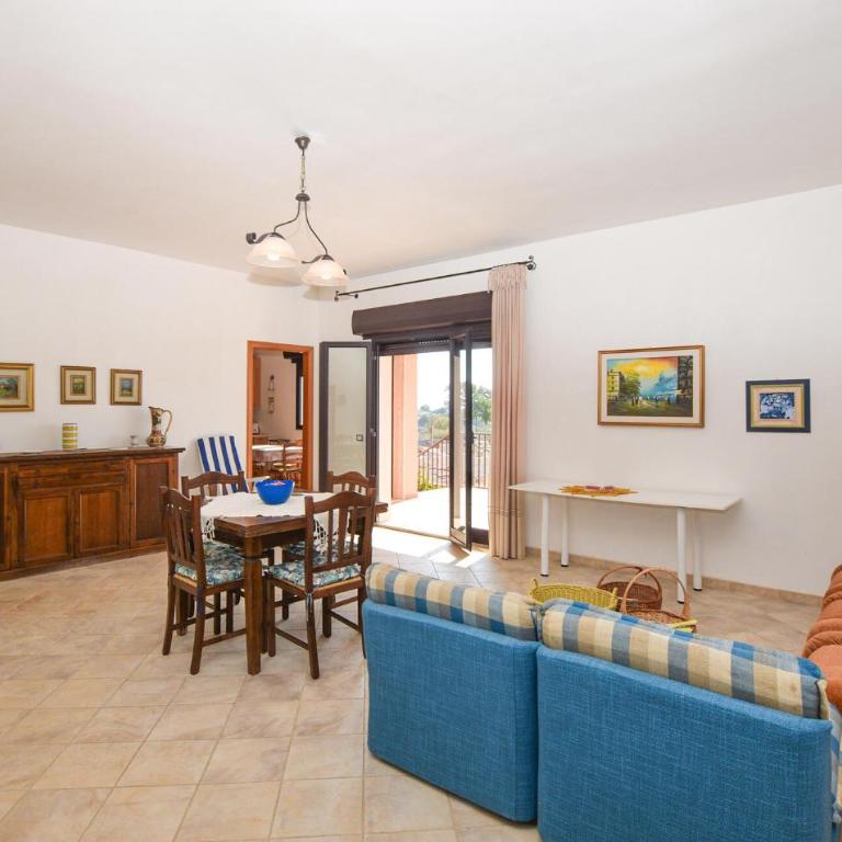 3 Bedroom Cozy Home In Marina Di Ragusa - Casa Vacanze con 3 Camere da Letto - 6